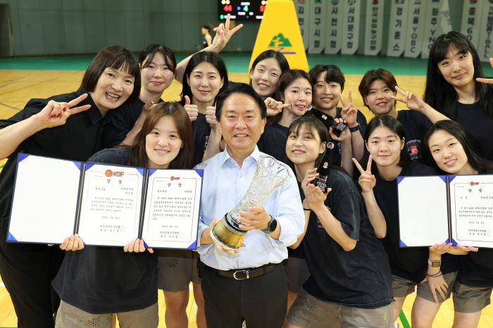 서대문구청 여자농구단, 사천시청 추격 뿌리치고 실업연맹전 우승