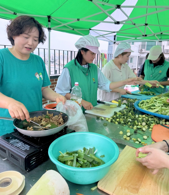서대문구 북가좌2동 새마을부녀회 밑반찬 나눔